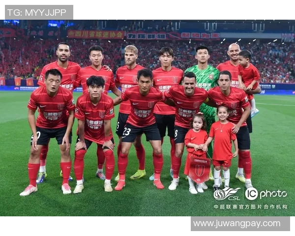 中超足球装备礼包全新上线,助你畅享激情赛季,尽享球场魅力与乐趣 中超足球装备礼包全新上线,助你畅享激情赛季,尽享球场魅力与乐趣
